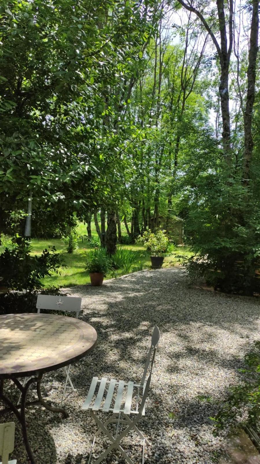 La Frenaie Bed & Breakfast Saint-Cyr-sur-le-Rhone Екстериор снимка